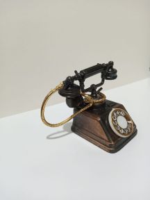TELEFONO_ANTIGUO1.jpg
